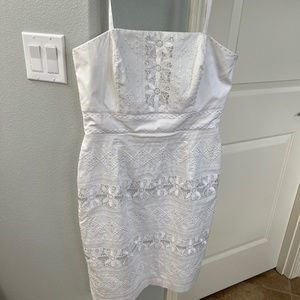 Cute! Straps or strapless white party dress